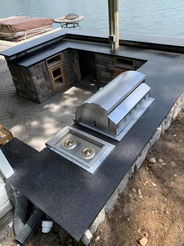 Outdoor kitchen counter installed by Quality Work Granite